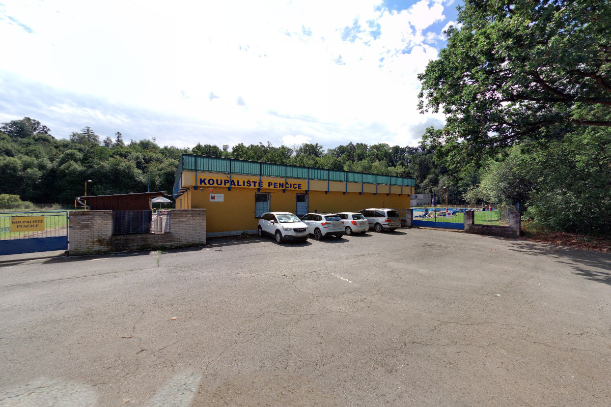 Naturistická pláž koupaliště Penčice