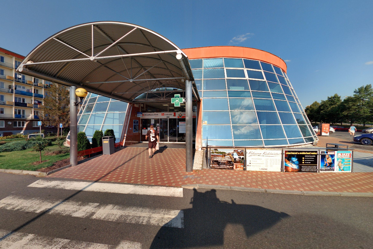 Makovec - maso uzeniny foto 1