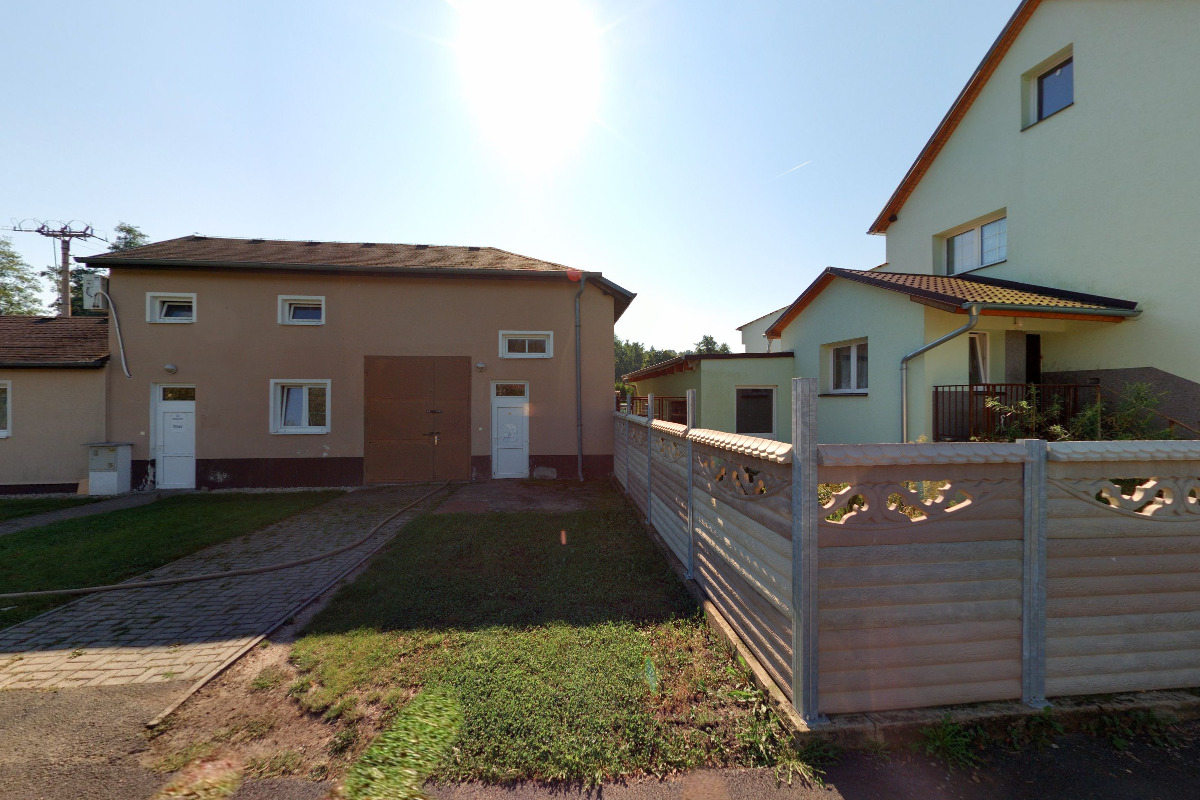 Půjčovna lodí Leština foto 3