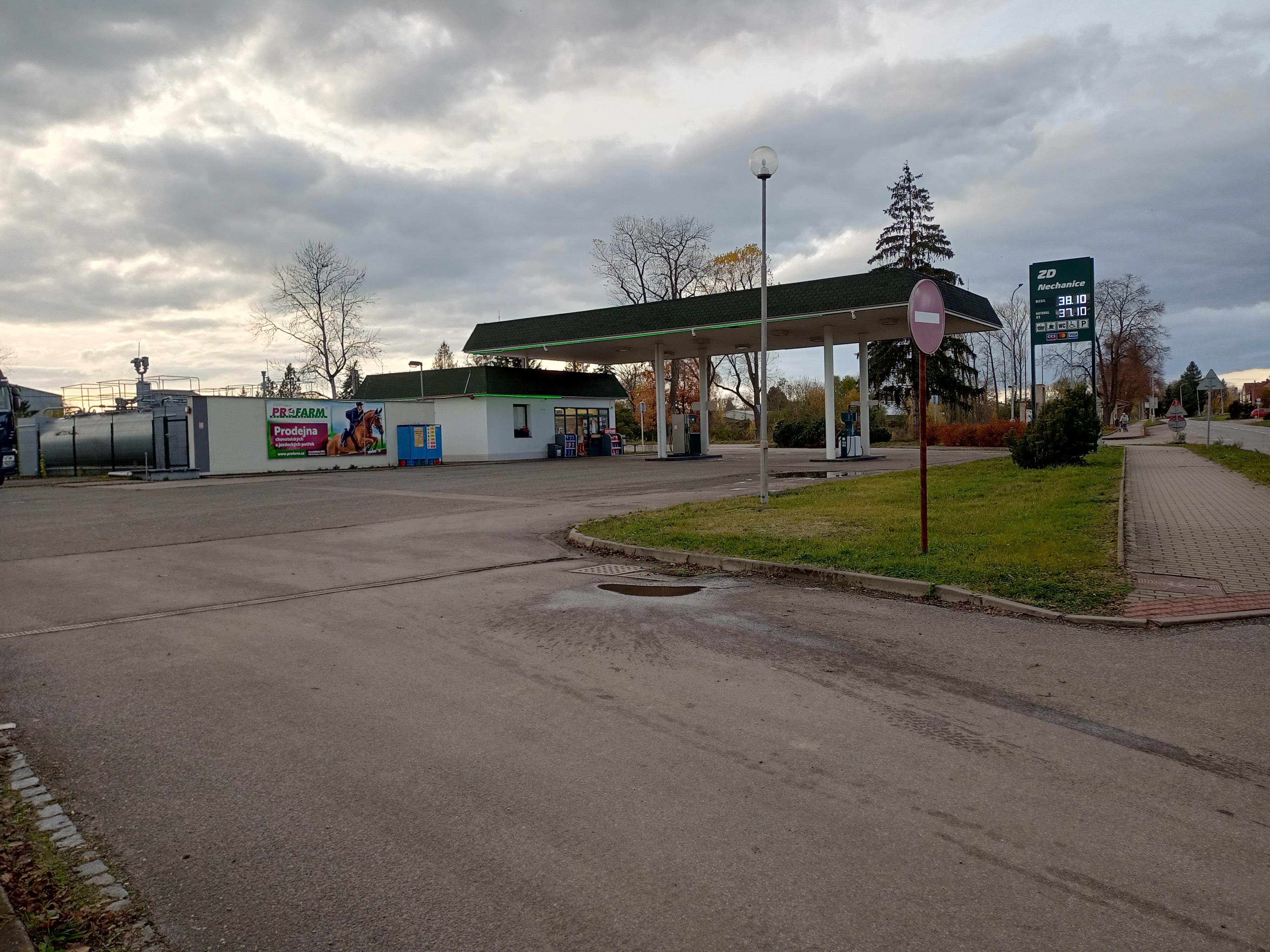 Čerpací stanice Zemědělské družstvo Nechanice foto 3