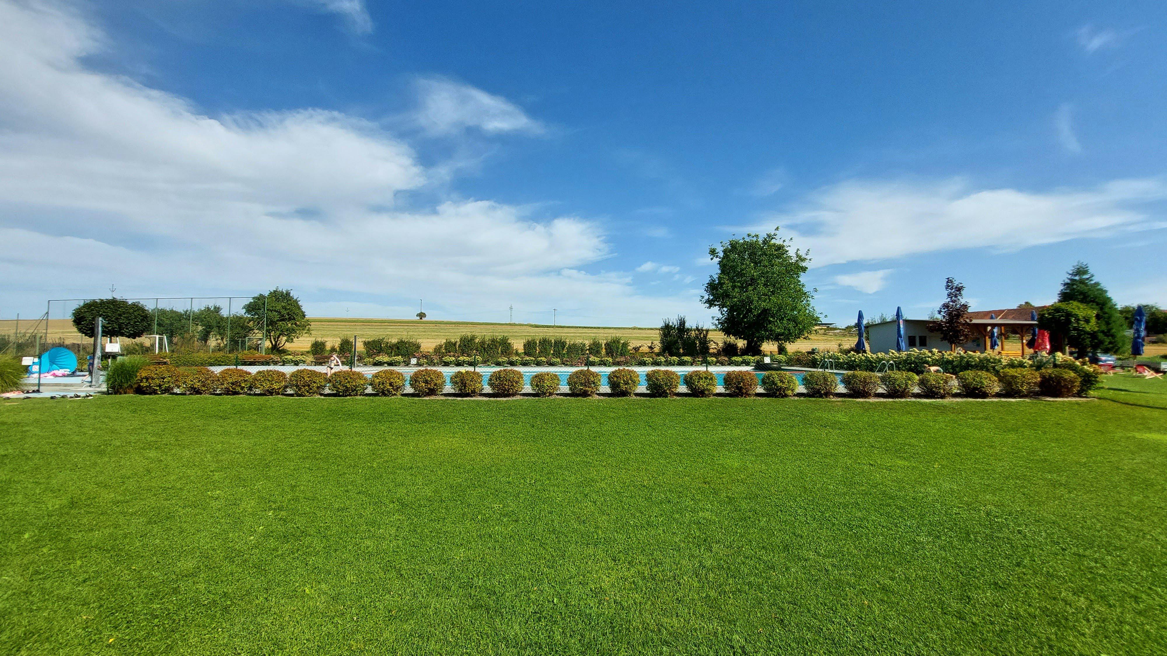 Koupaliště Žerůtky foto 2