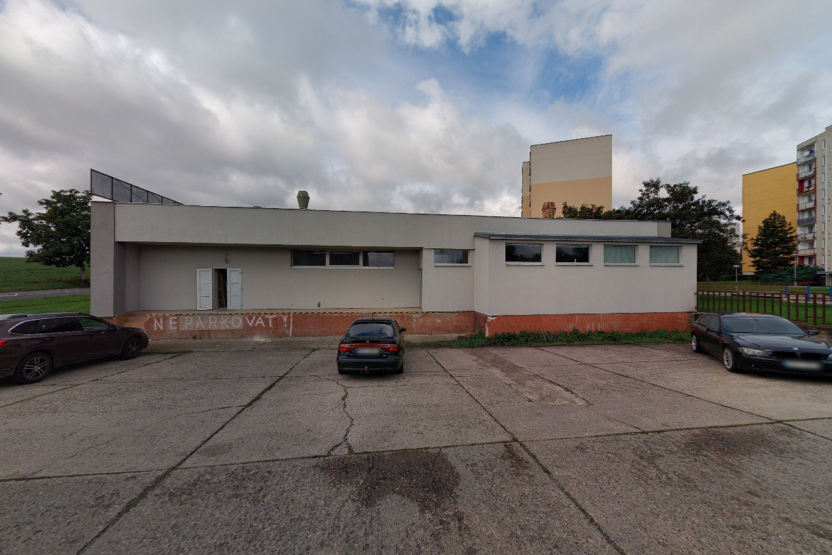 Okna IDEAL - PLASTOVÁ OKNA, GARÁŽOVÁ VRATA foto 3