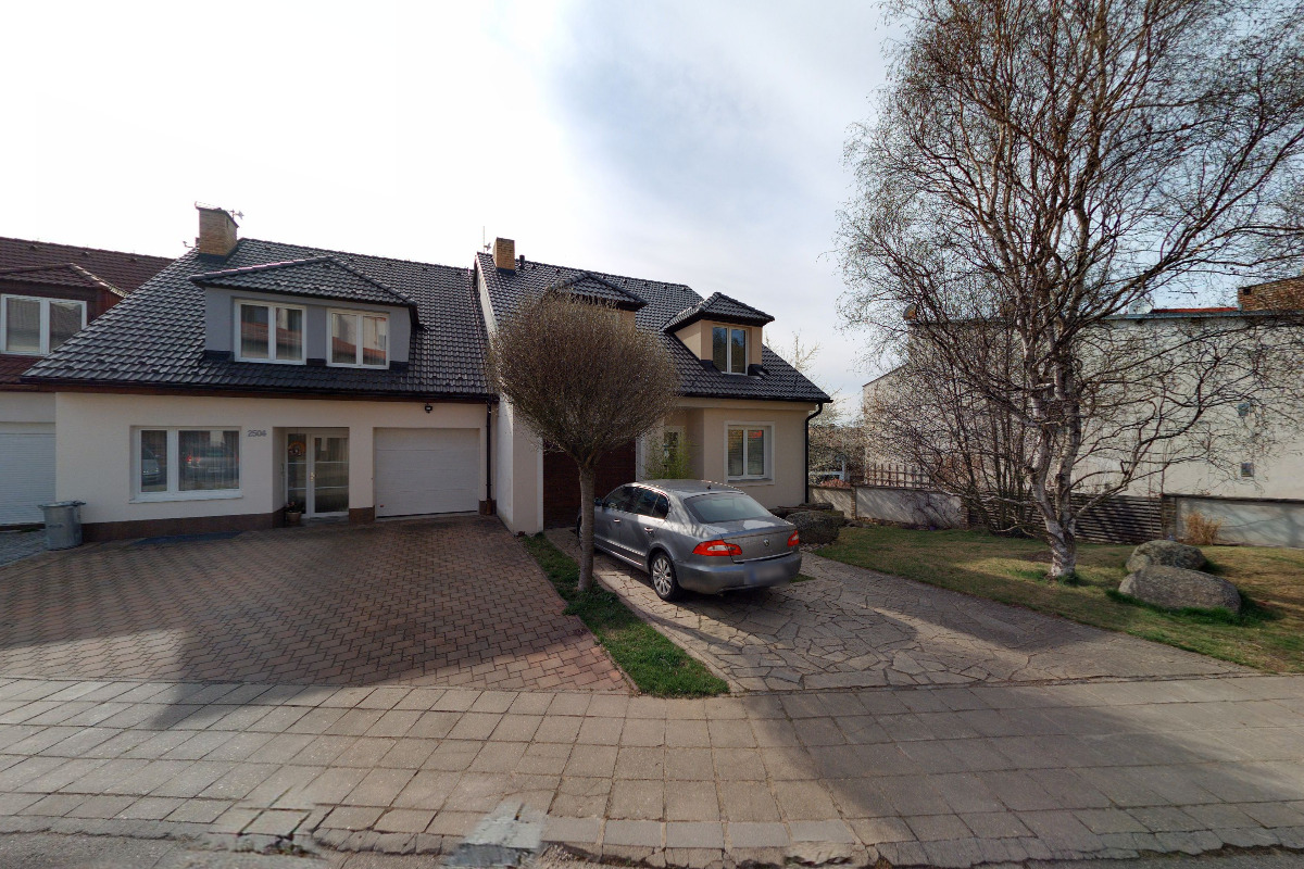 Projektové práce U Tenisových kurtů