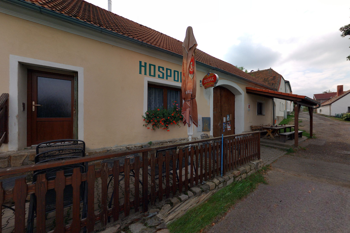 Milejovice - obecní úřad foto 1