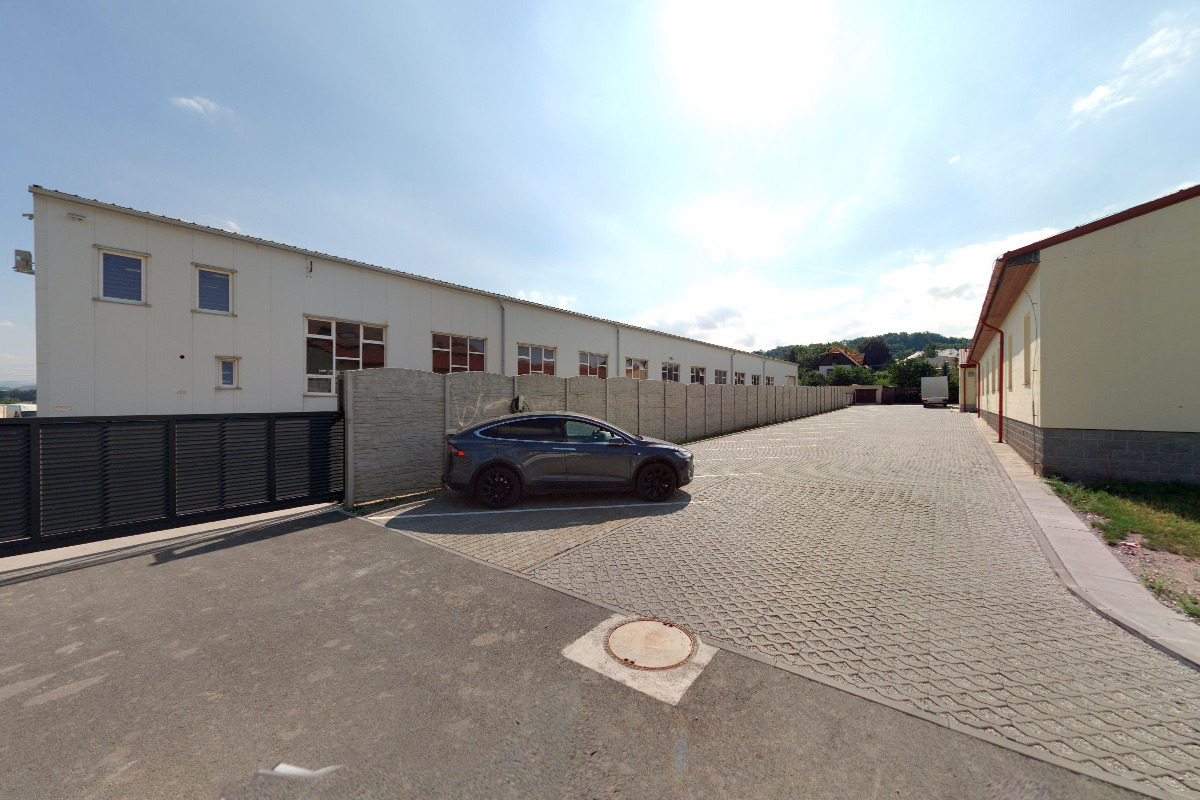 PZA KOVOSTROJ s.r.o. - nabíjecí stanice foto 4