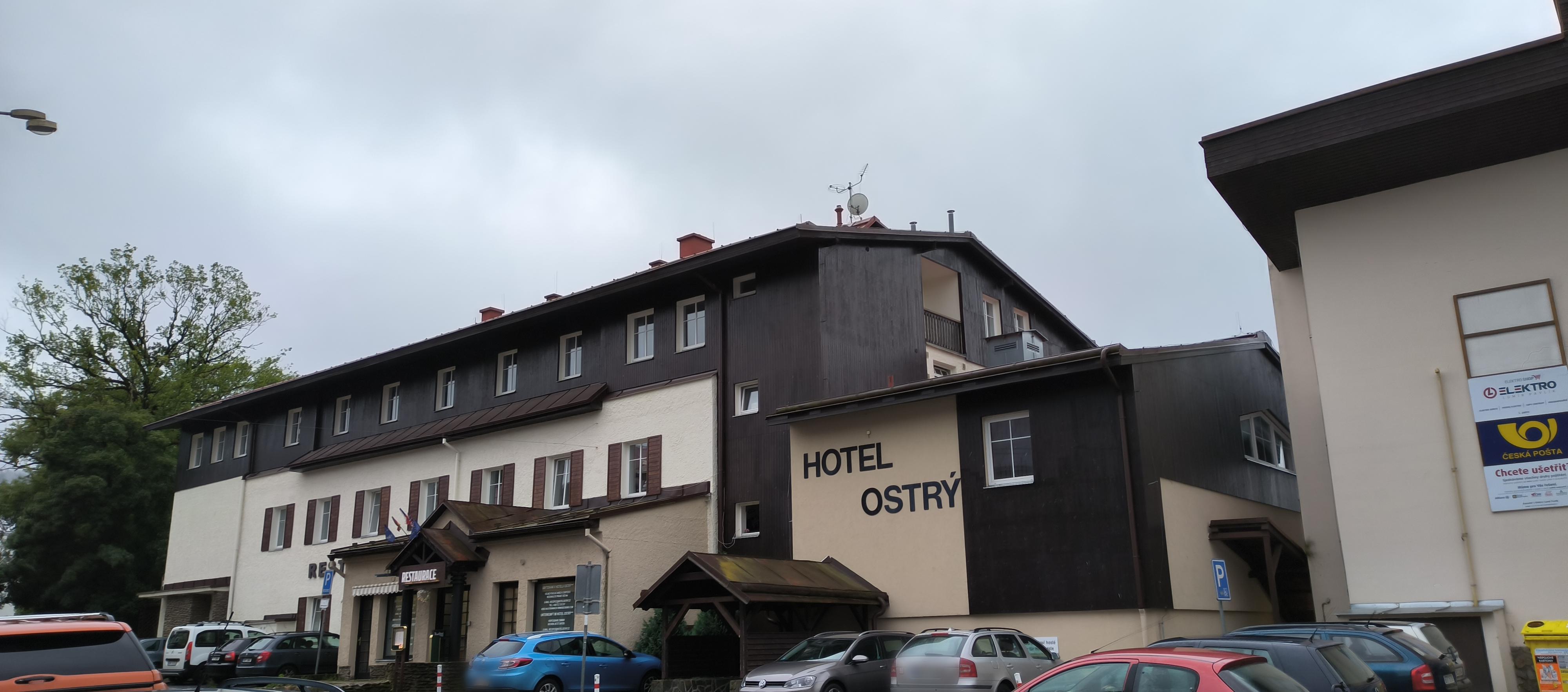 Restaurace Hotel Ostrý