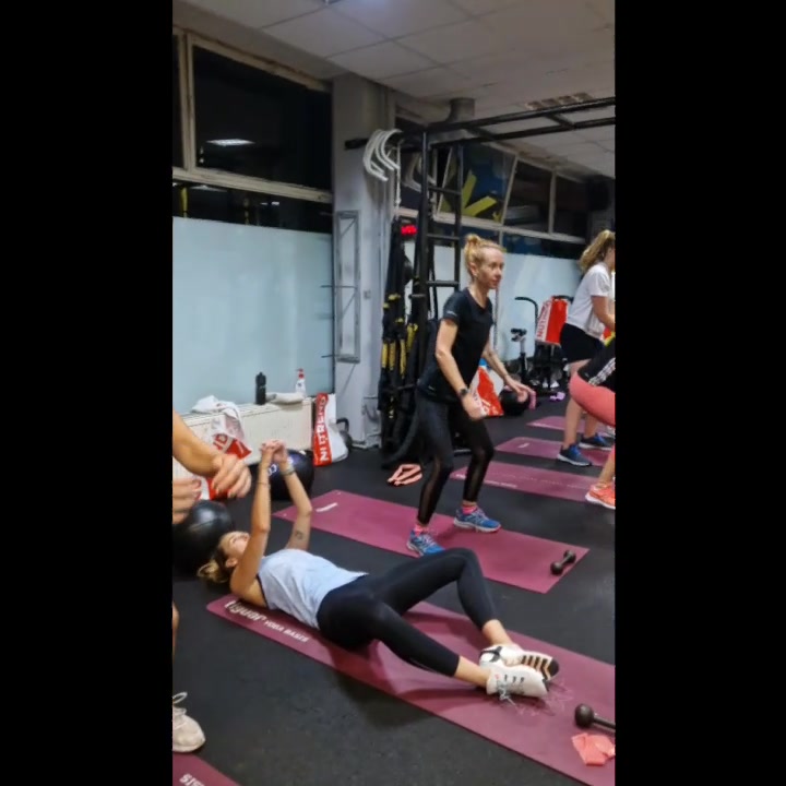 Flex Fitness & Solárium foto 2 (náhled videa)