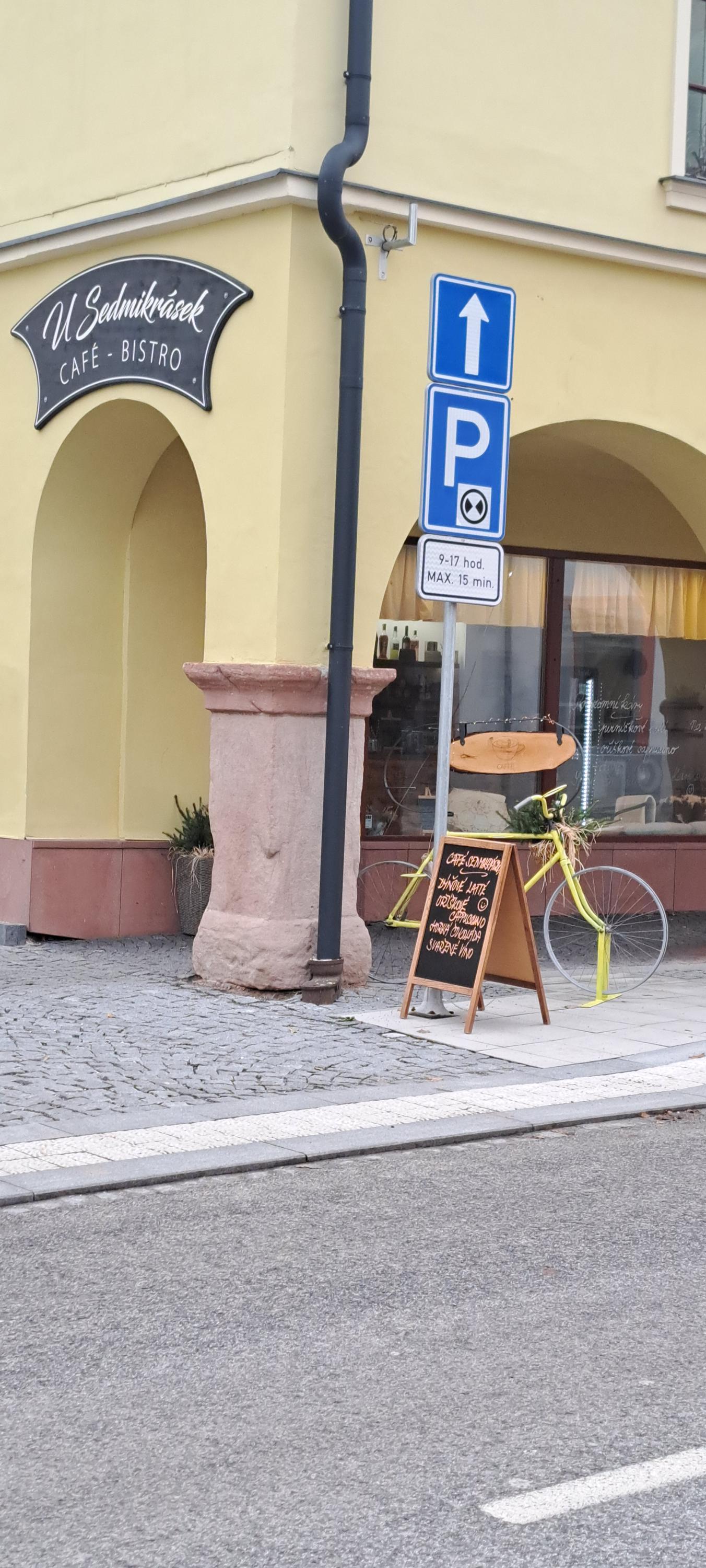 Café Bistro U Sedmikrásek foto 2