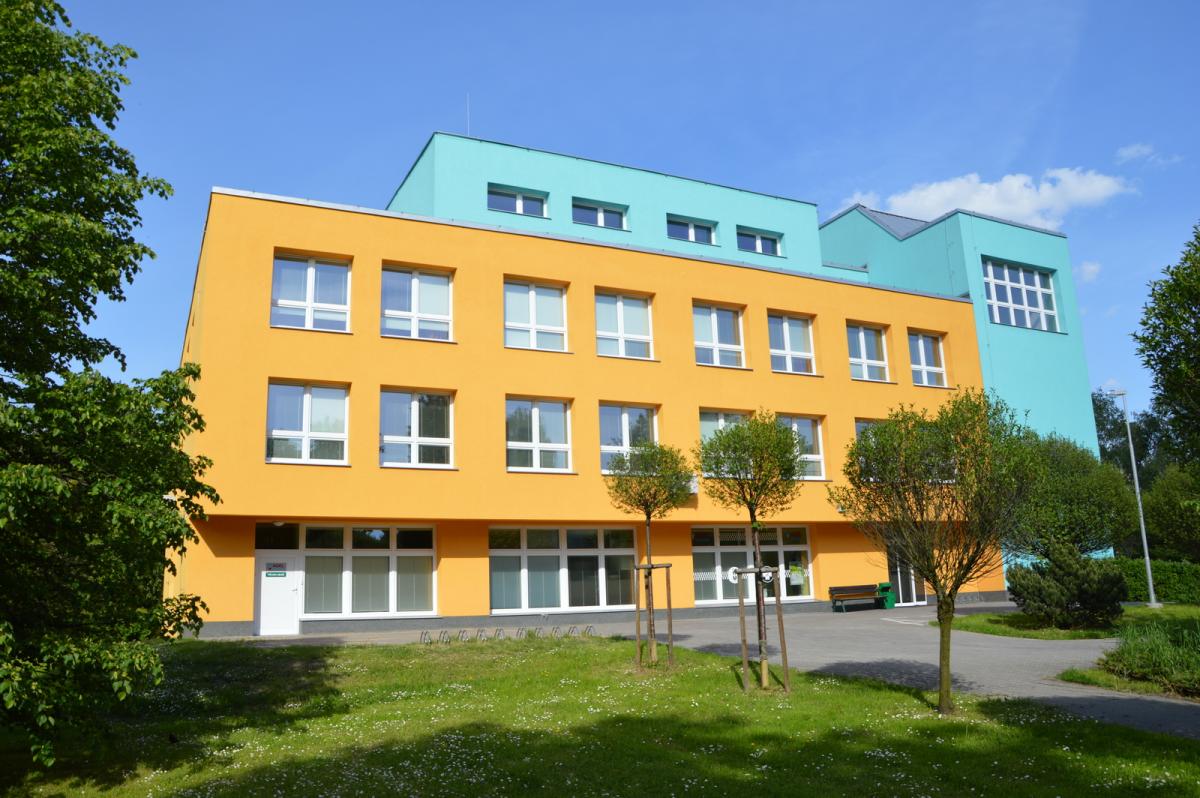 Středisko zdravotnických služeb - poliklinika foto 2