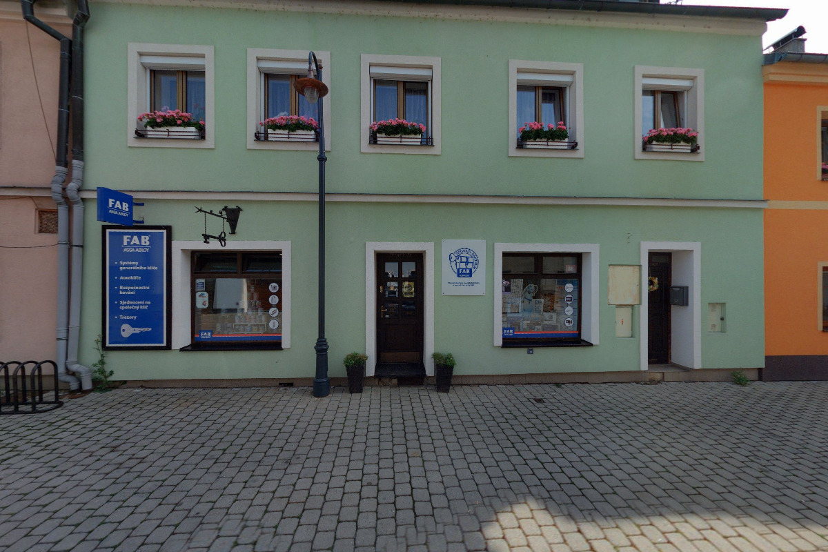 Zámečnictví U Volkovjaka - Marcela Svatková