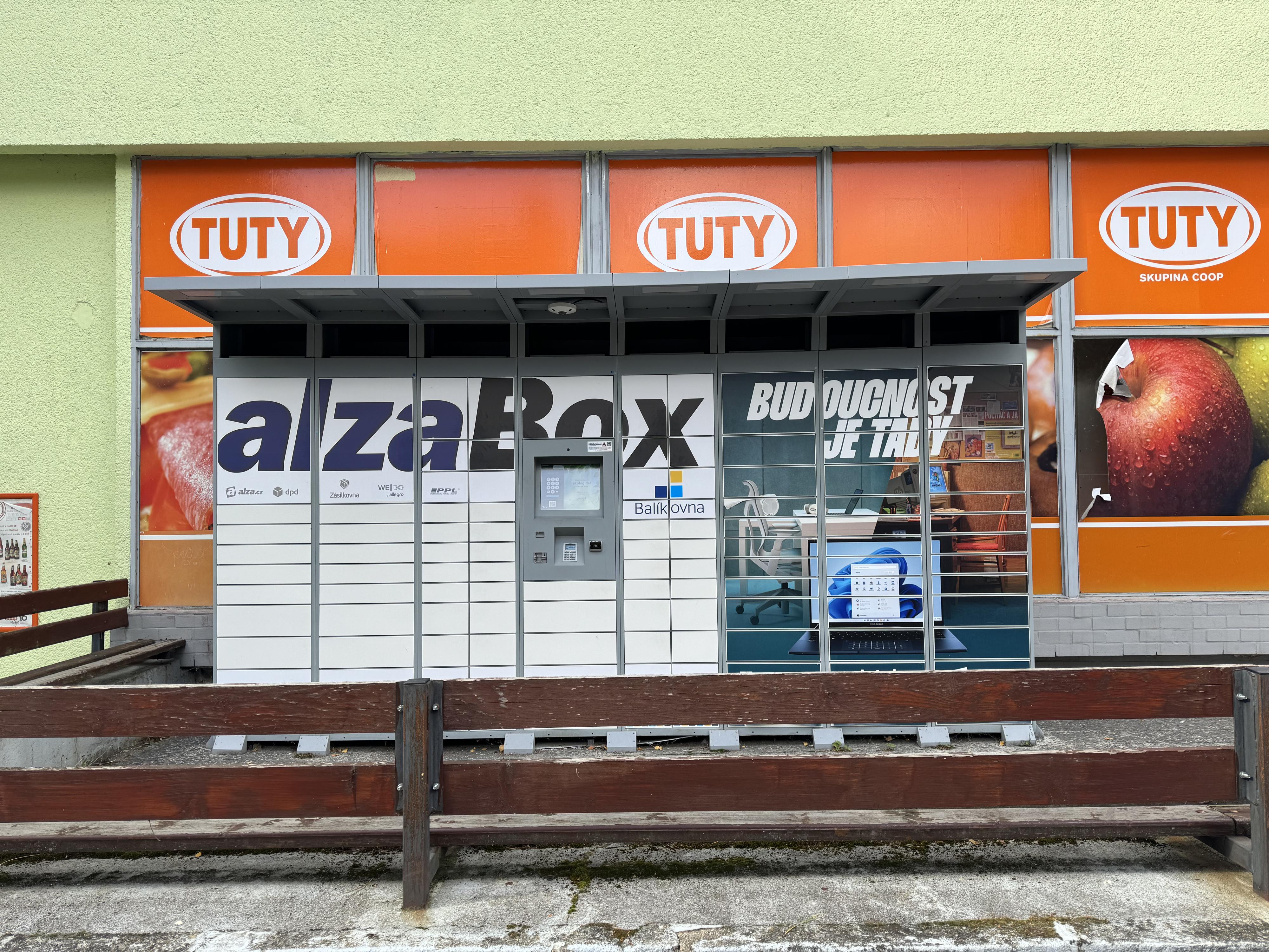 AlzaBox