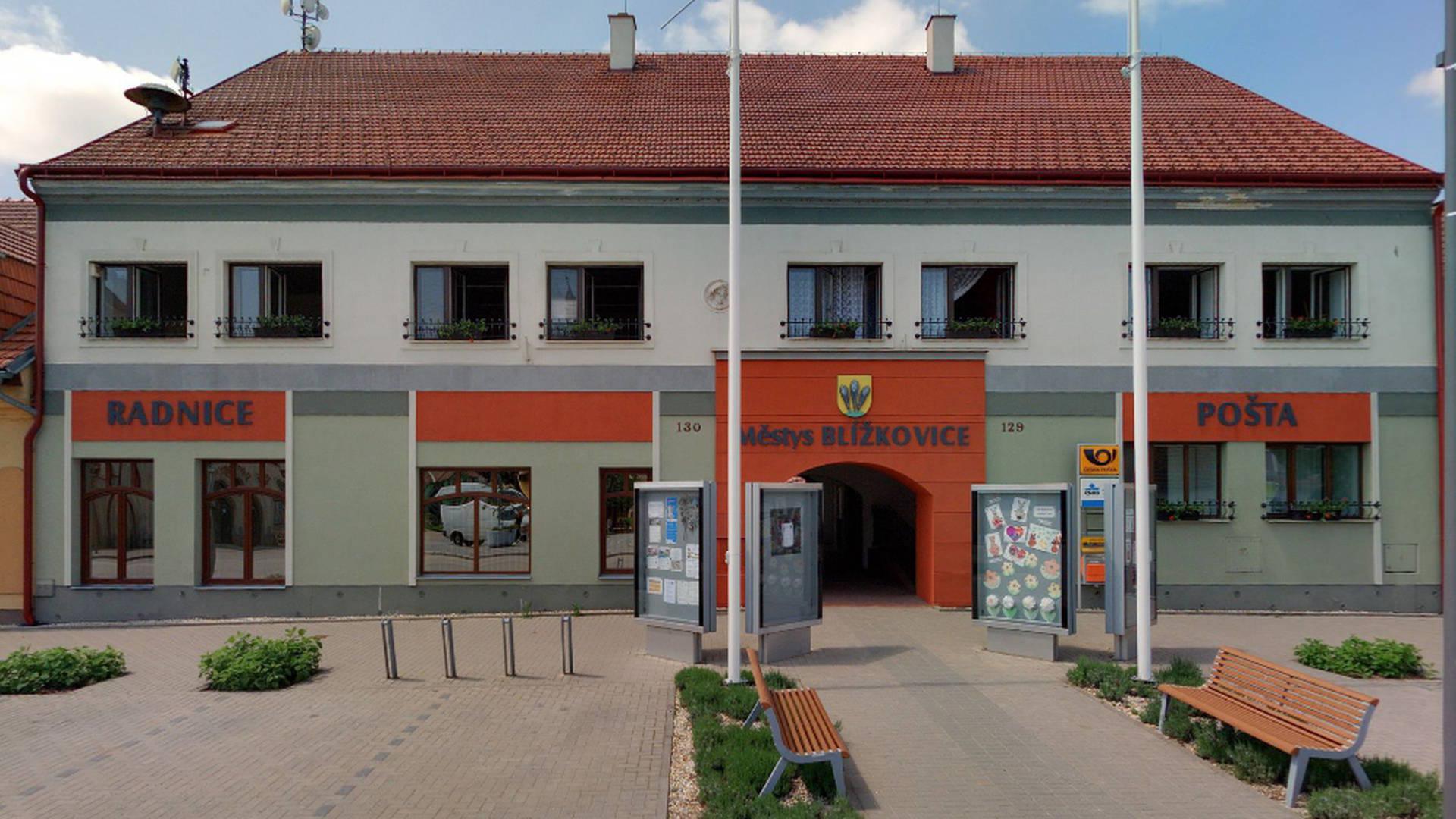Blížkovice - úřad městysu foto 3