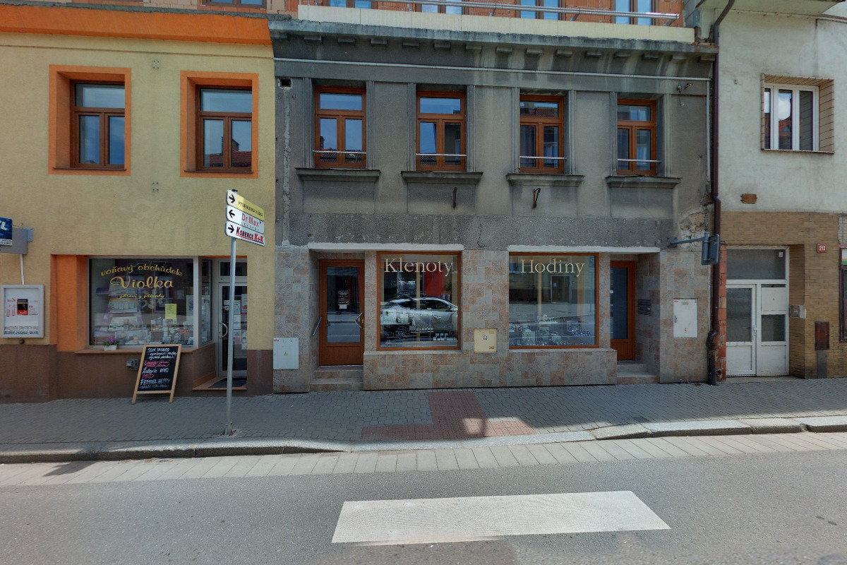 Marie Mrzenová, Klenoty - Hodiny