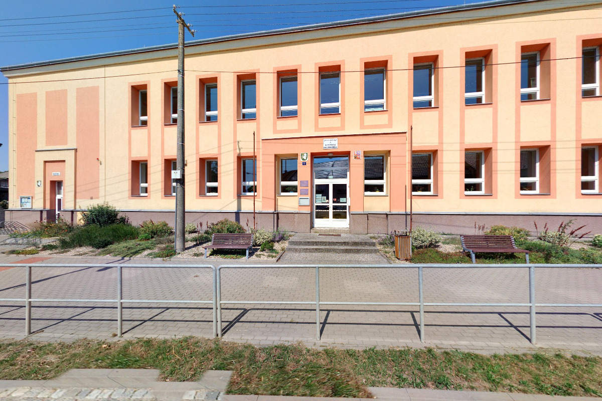 Obecní knihovna Radslavice foto 4