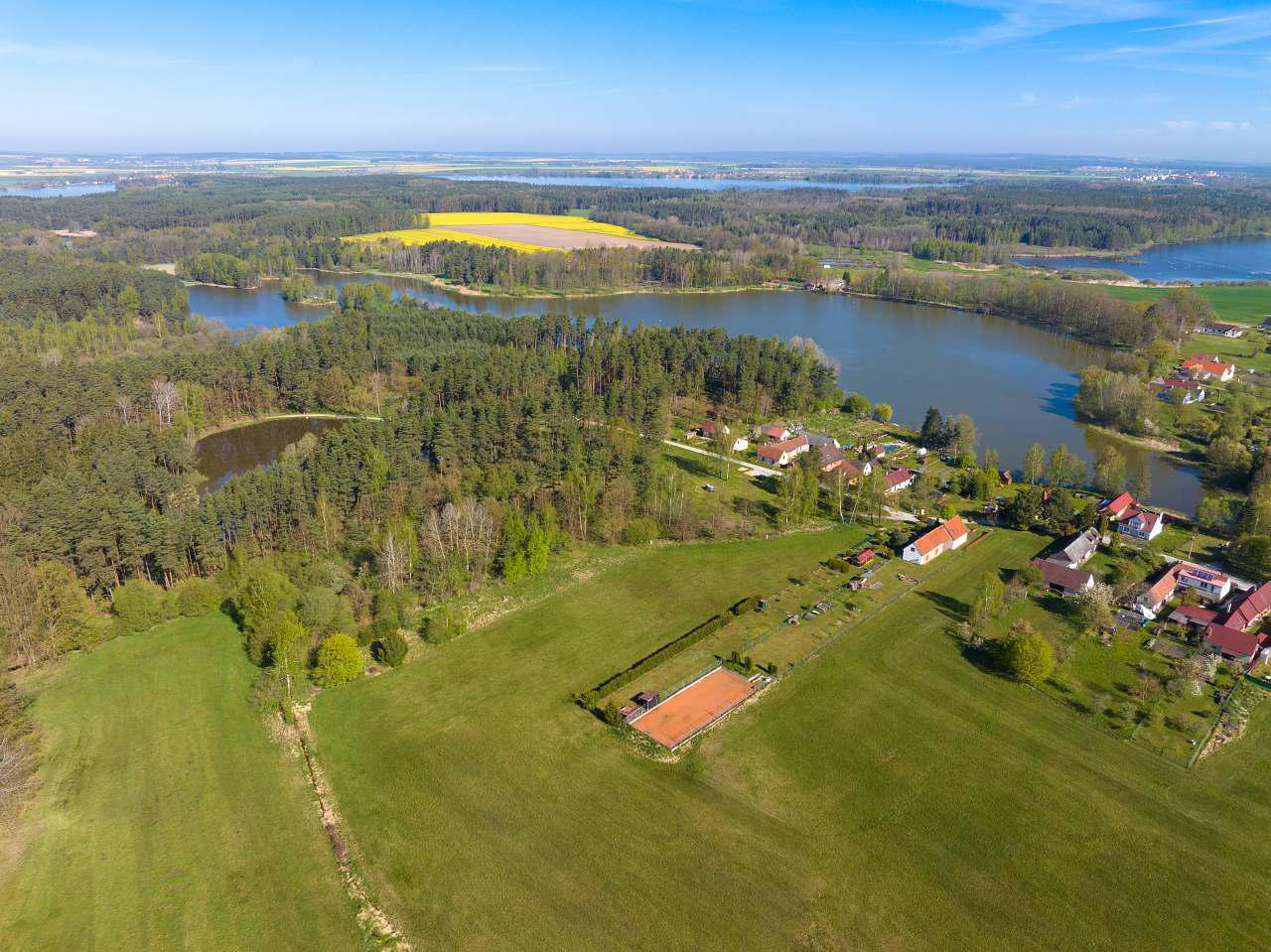 Chalupa u rybníka - Ponědrážka foto 2