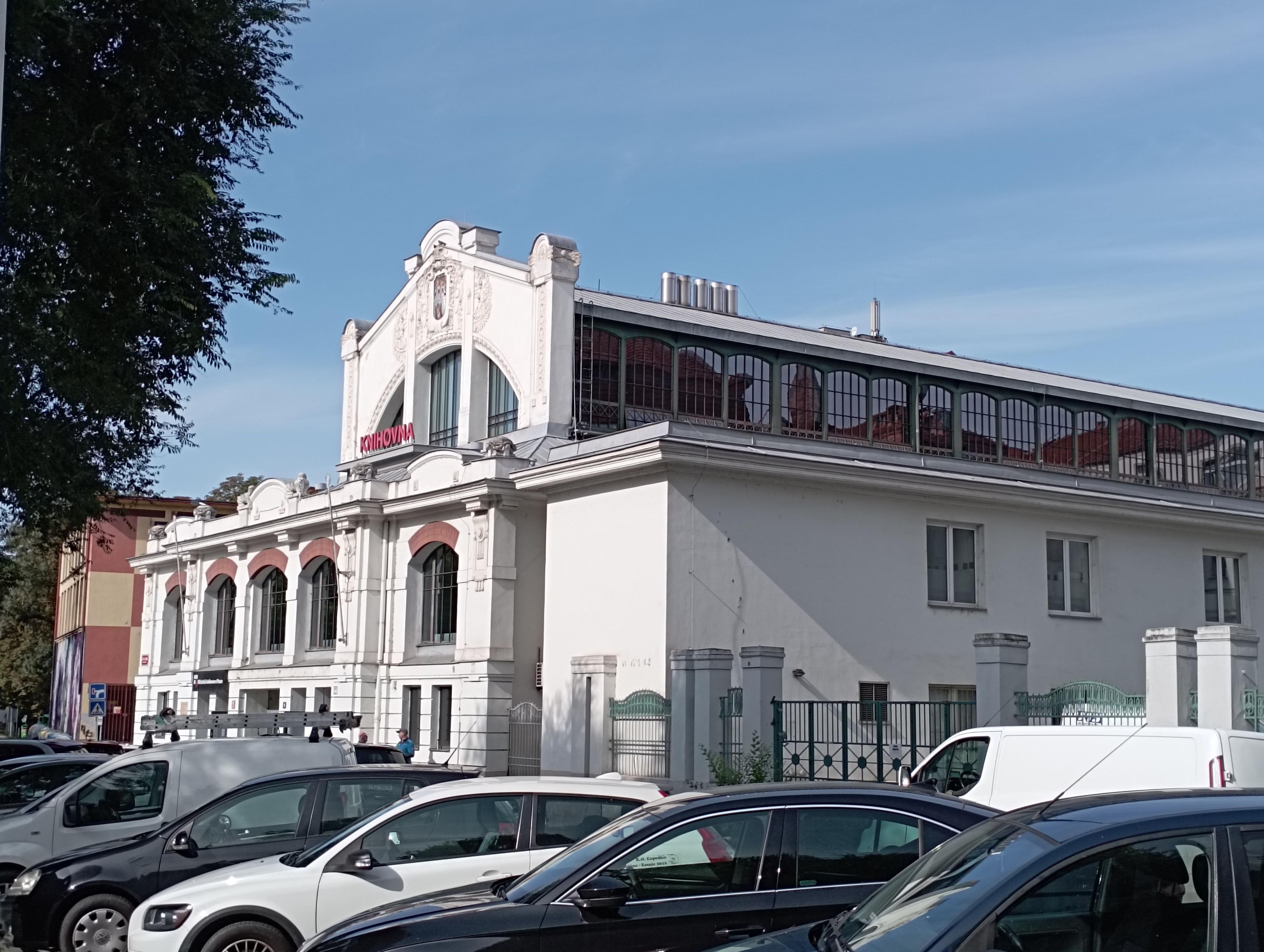 Městská knihovna v Praze - Smíchov foto 3