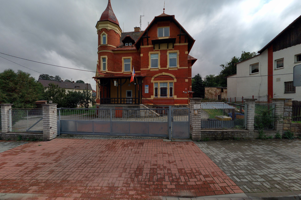 Policie ČR - Obvodní oddělení Plesná foto 4