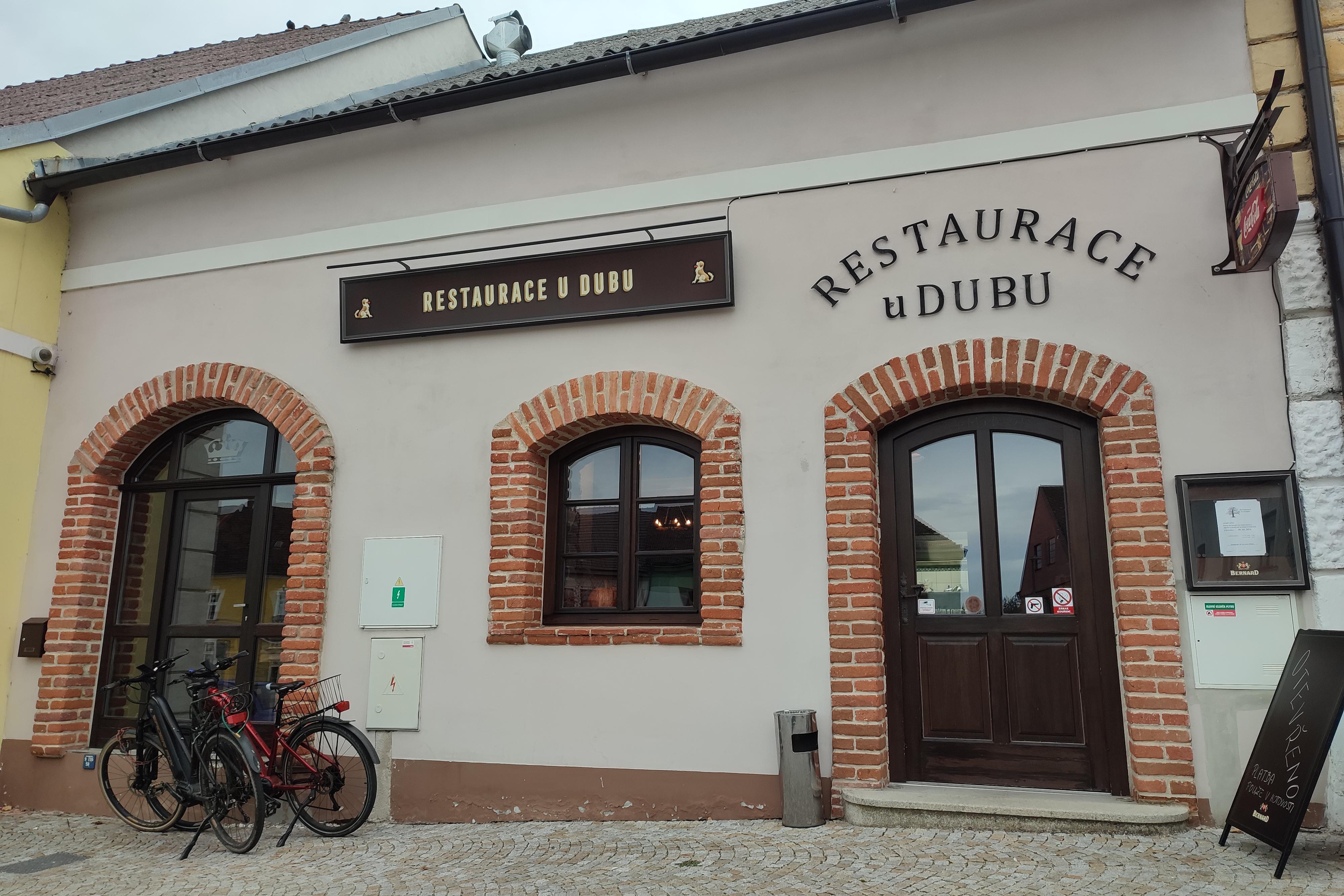 Restaurace u Dubu