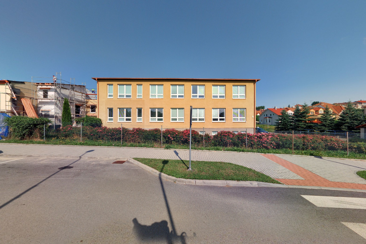 Gymnázium Trhové Sviny foto 2