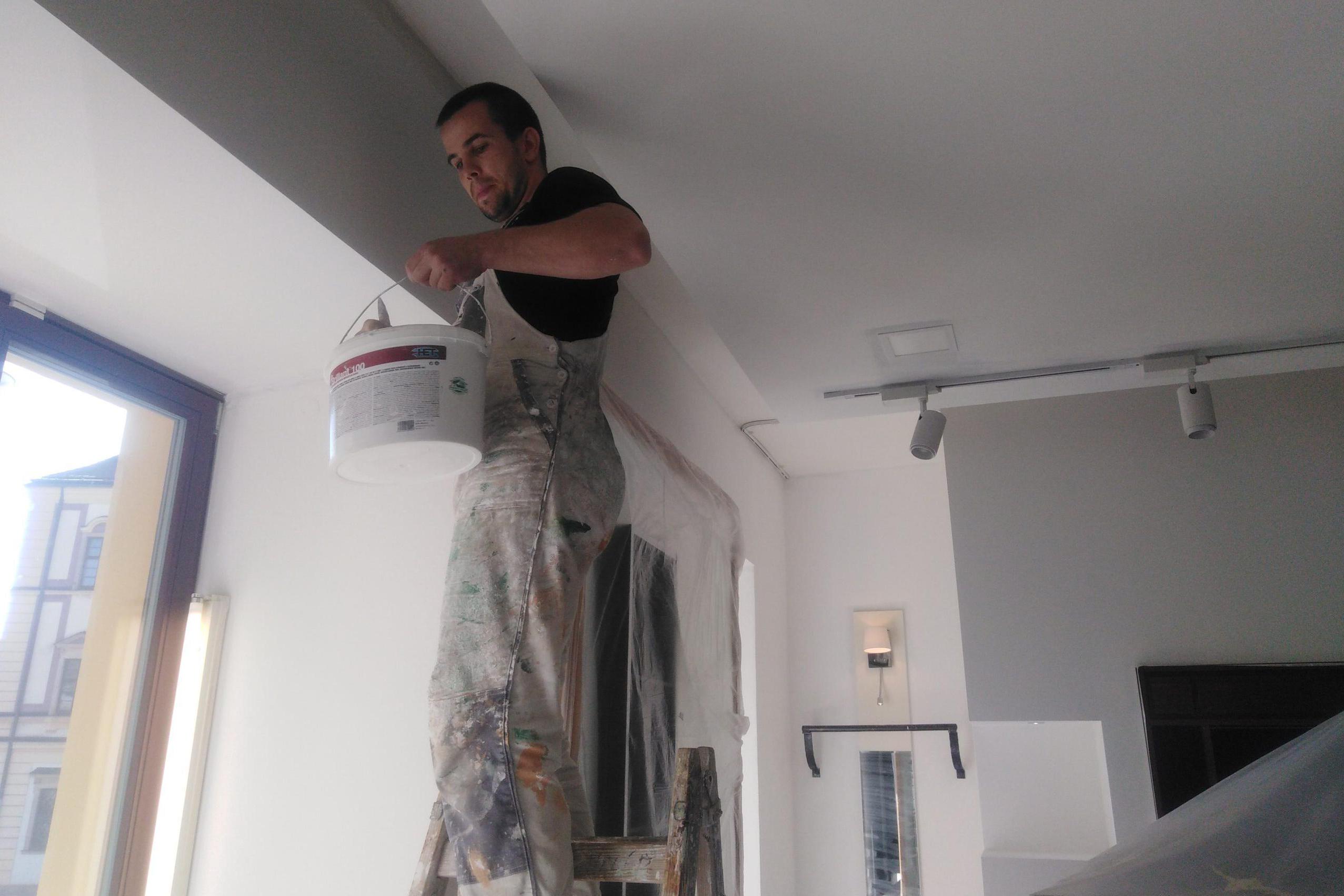 Malíři a Natěrači Veselý