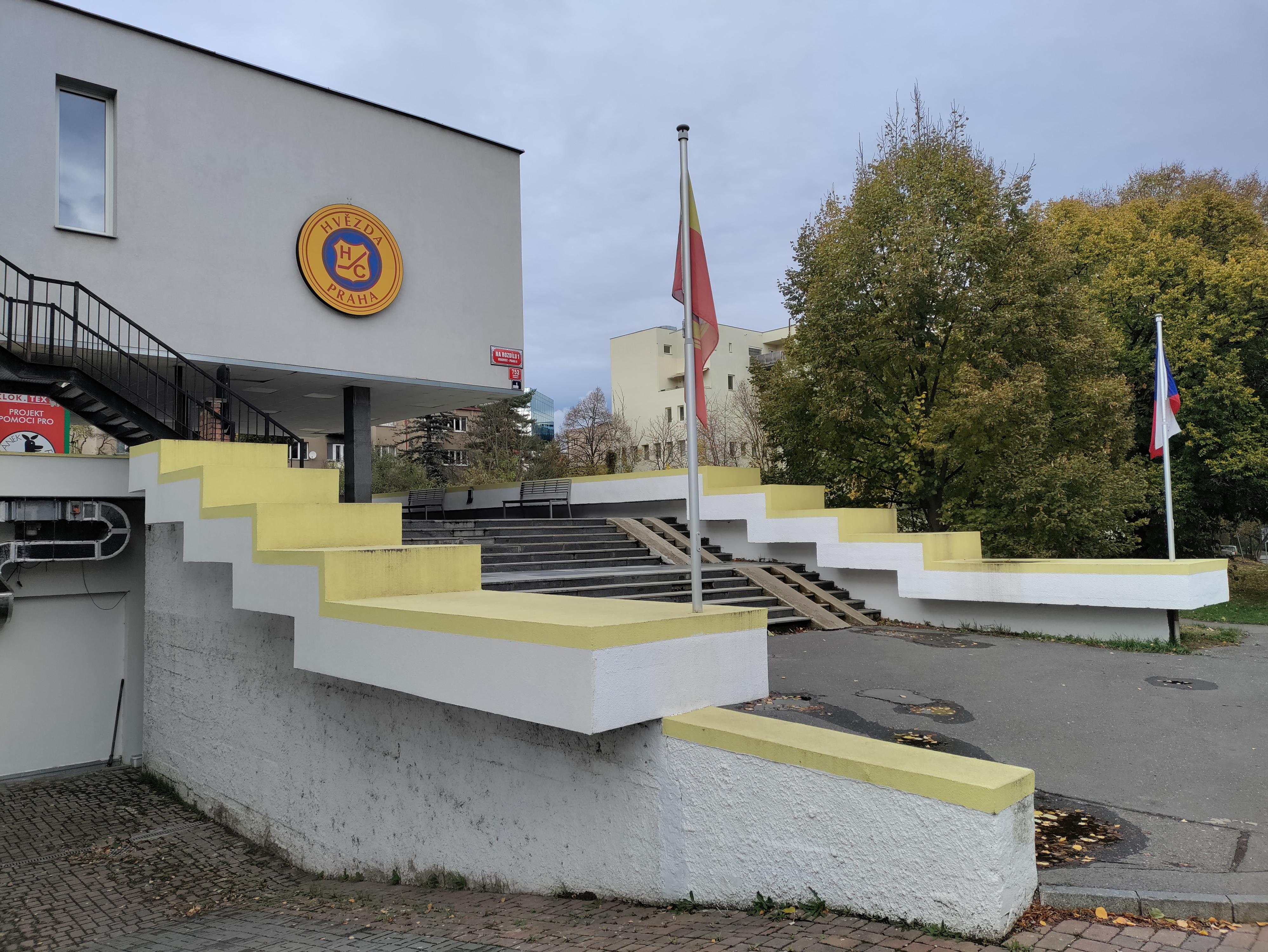 Zimní stadion Hvězda