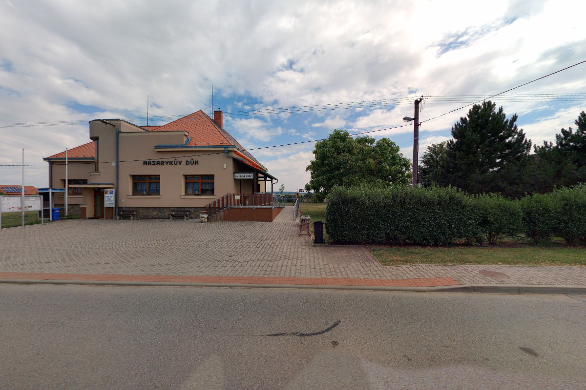 Smíšené zboží Masarykův dům foto 1