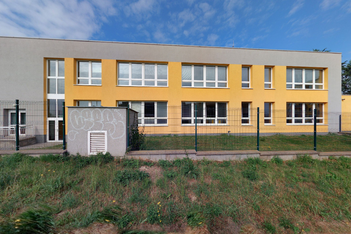 ZŠ Jihlava, Jarní foto 2