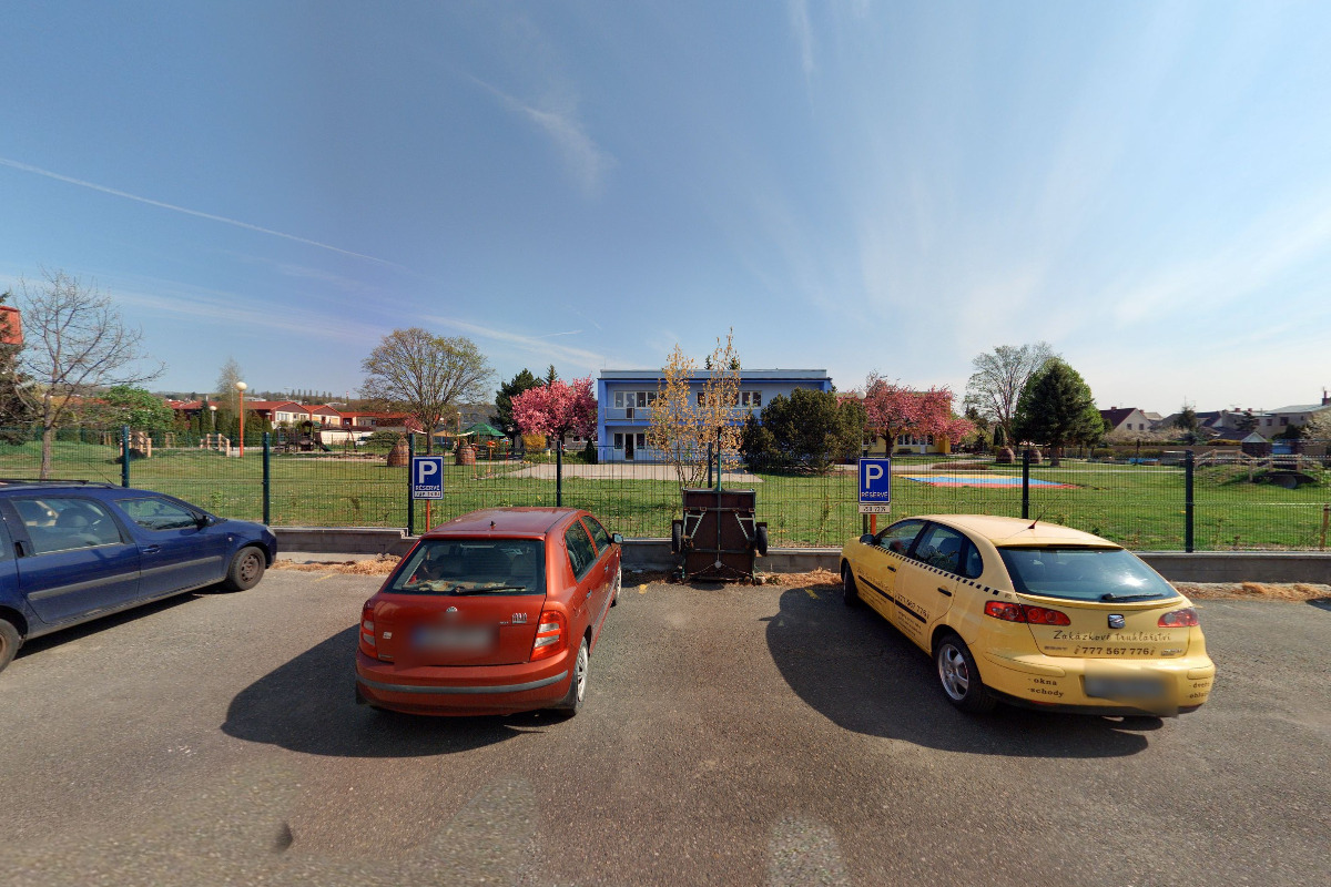 MŠ Kosmonosy, Pionýrů