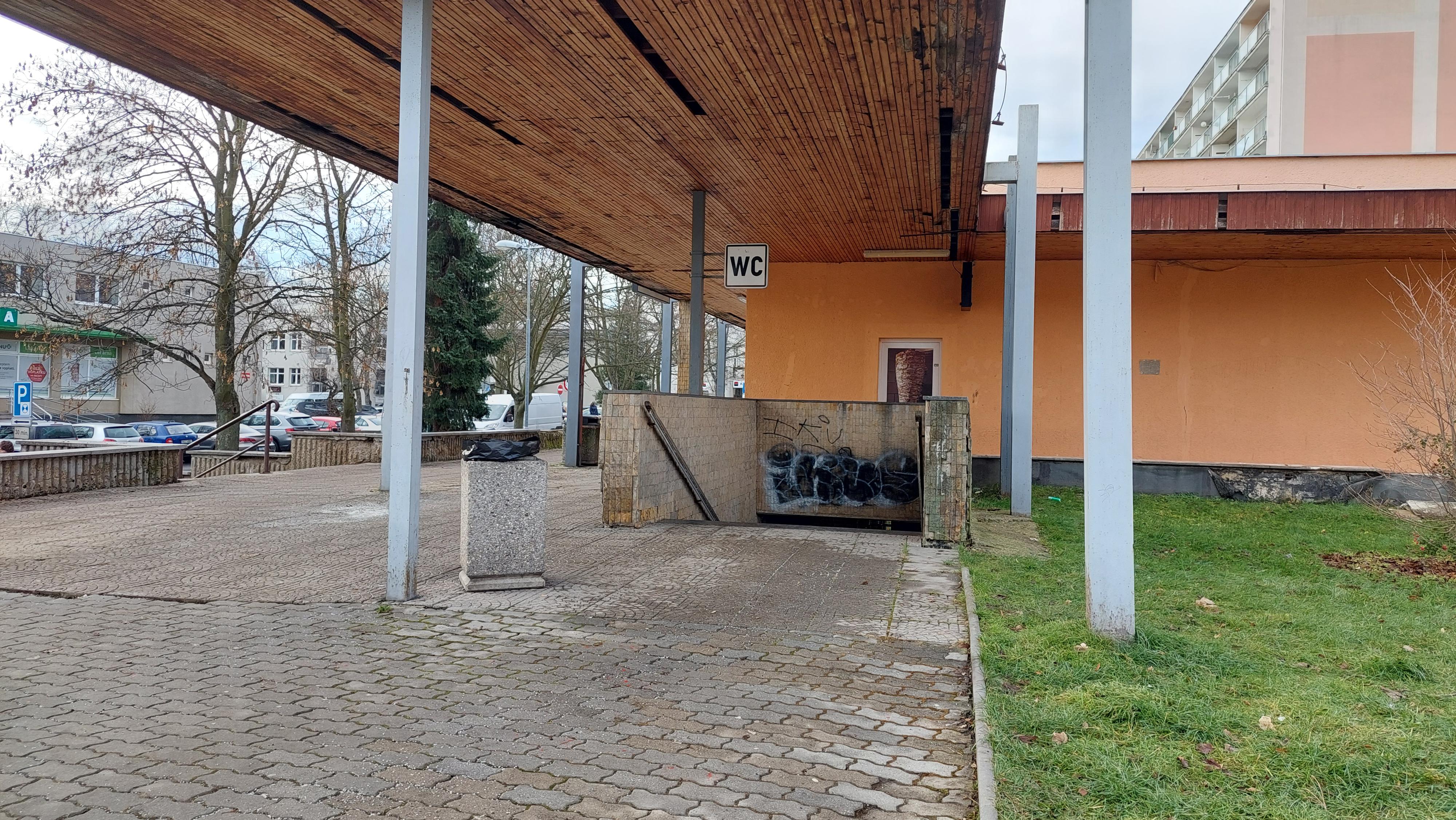 Potraviny Studentská 2122 foto 1