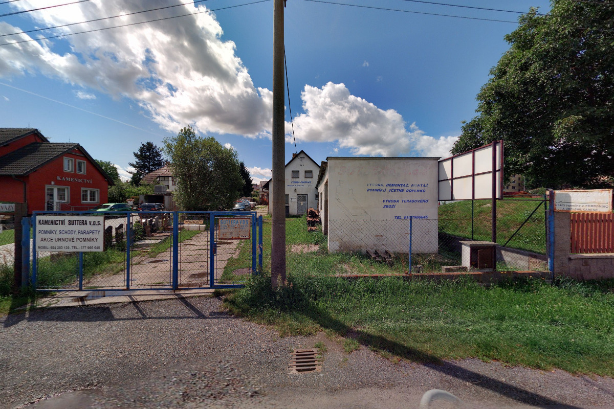 SUTTERA v. o. s., v.o.s.