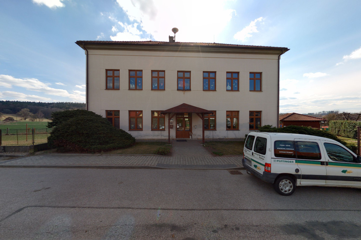 Mateřská škola, Jinolice