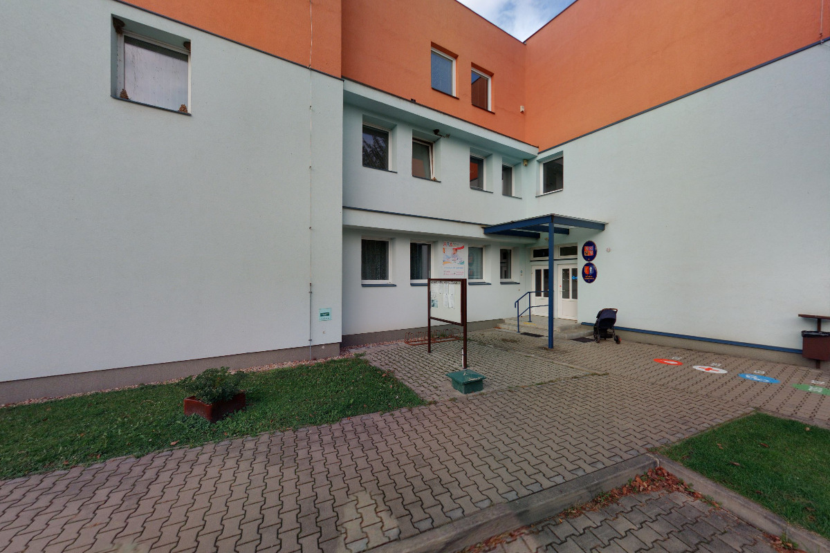 Cerhenice - úřad městyse