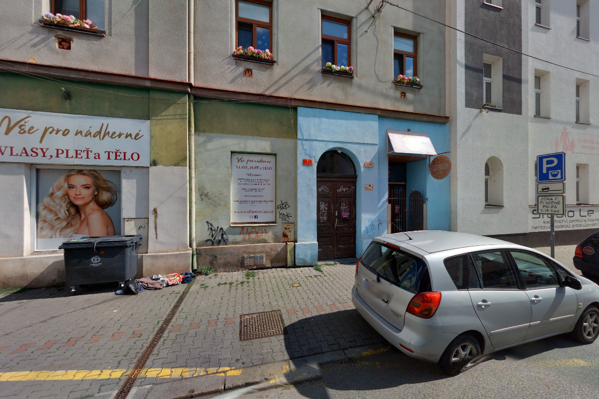 MJC Zlín - potřeby pro kadeřníky foto 5