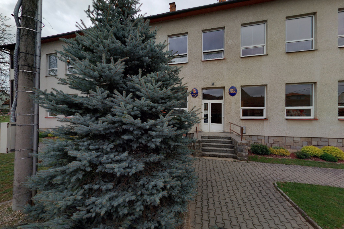 Vlčatín - obecní úřad