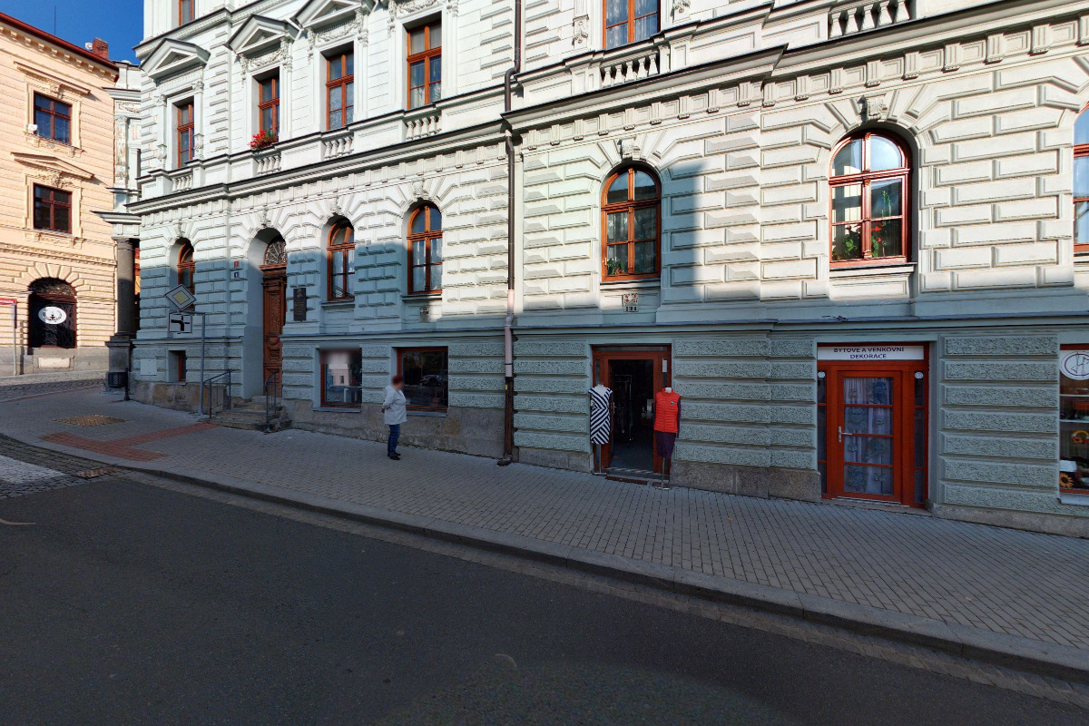 Šmrnc - Módní Fashion Bazar