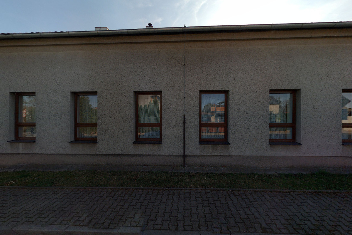 Obecní knihovna Střezetice foto 2