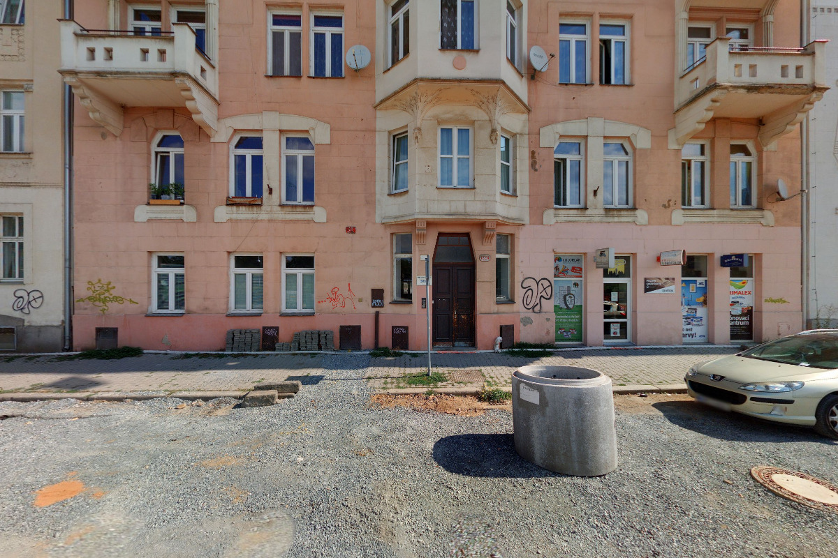 Barvy laky Herbert Tuschl