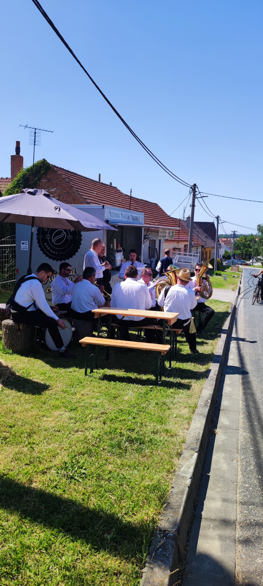 Dobrý kafe, s.r.o. foto 3