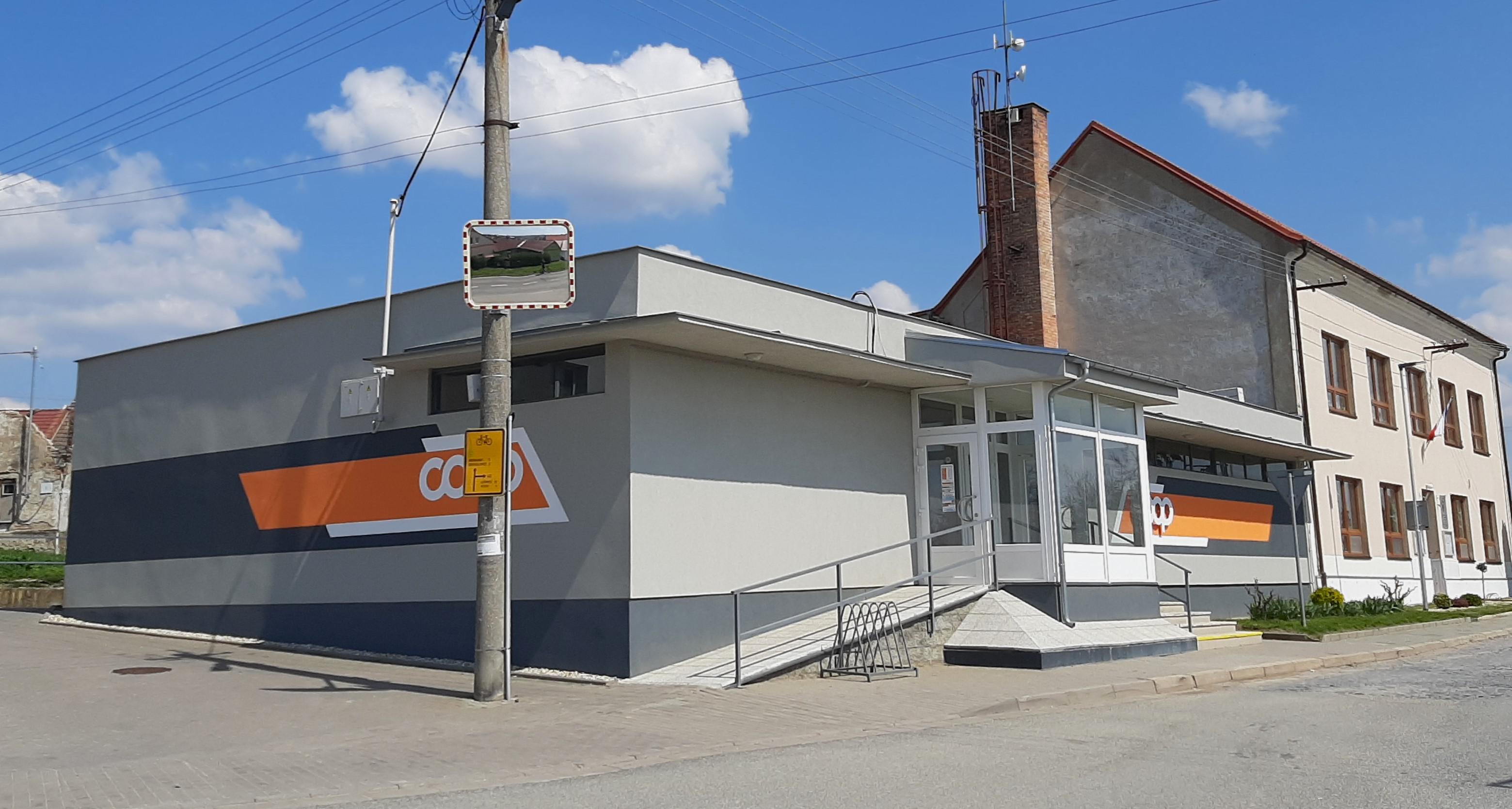 Jednota, spotřební družstvo v Hodoníně - COOP foto 4
