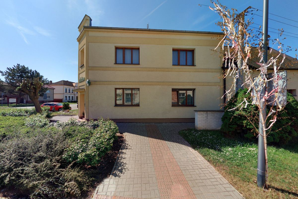 MUDr. Zdena Hrádková