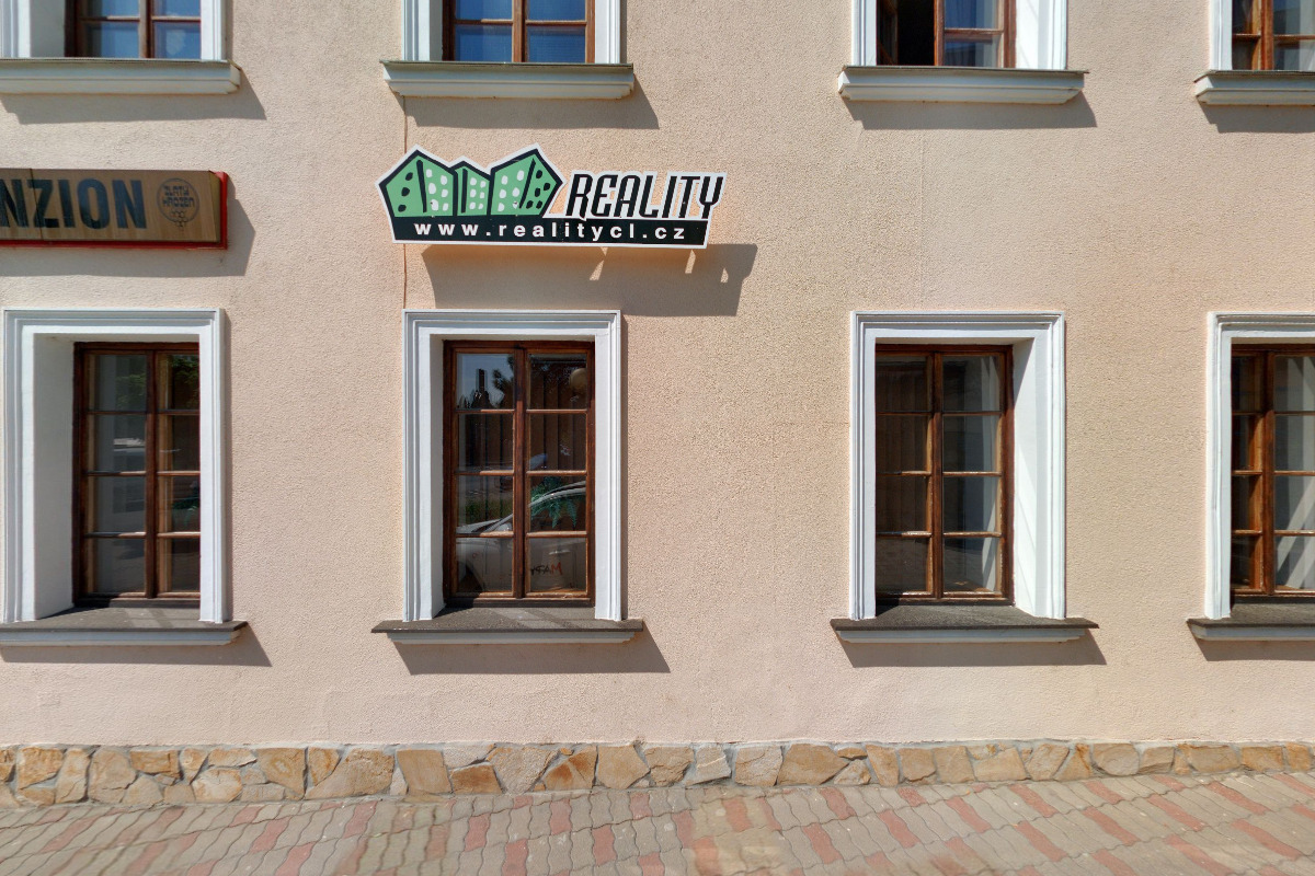 SATÉN - Jana Šenfeldová