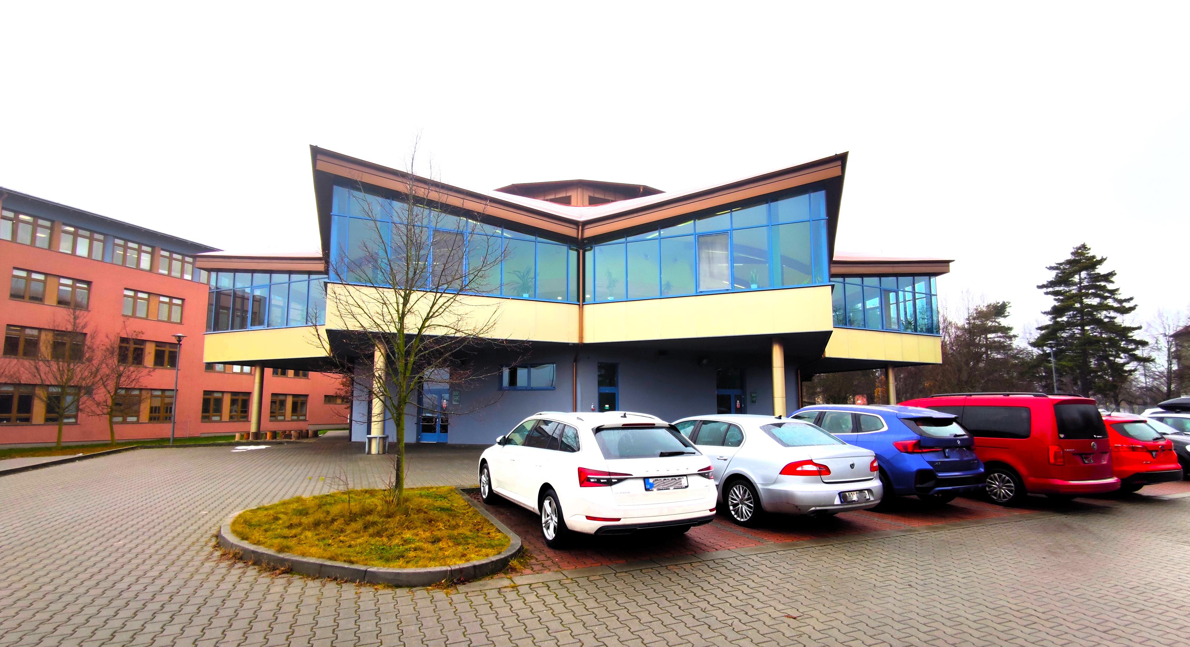 Gymnázium, Olomouc - Hejčín foto 3