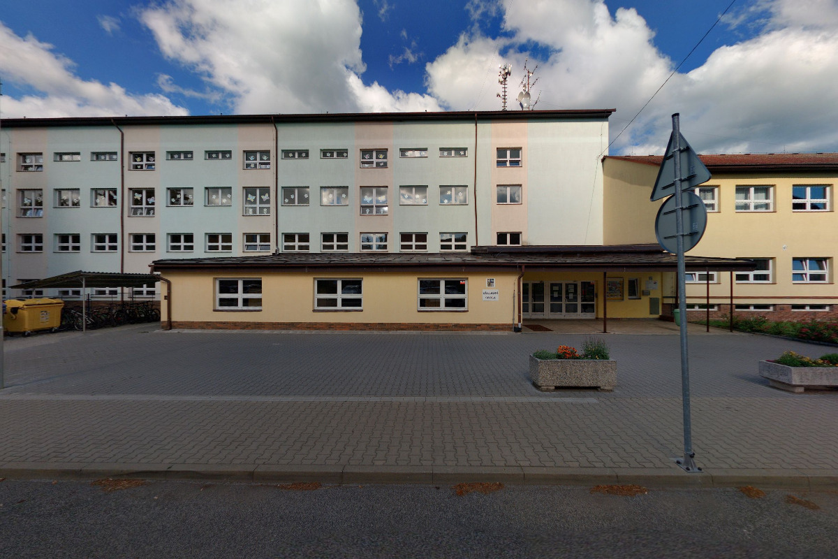 Turistická ubytovna - ZŠ a MŠ Zákupy foto 2