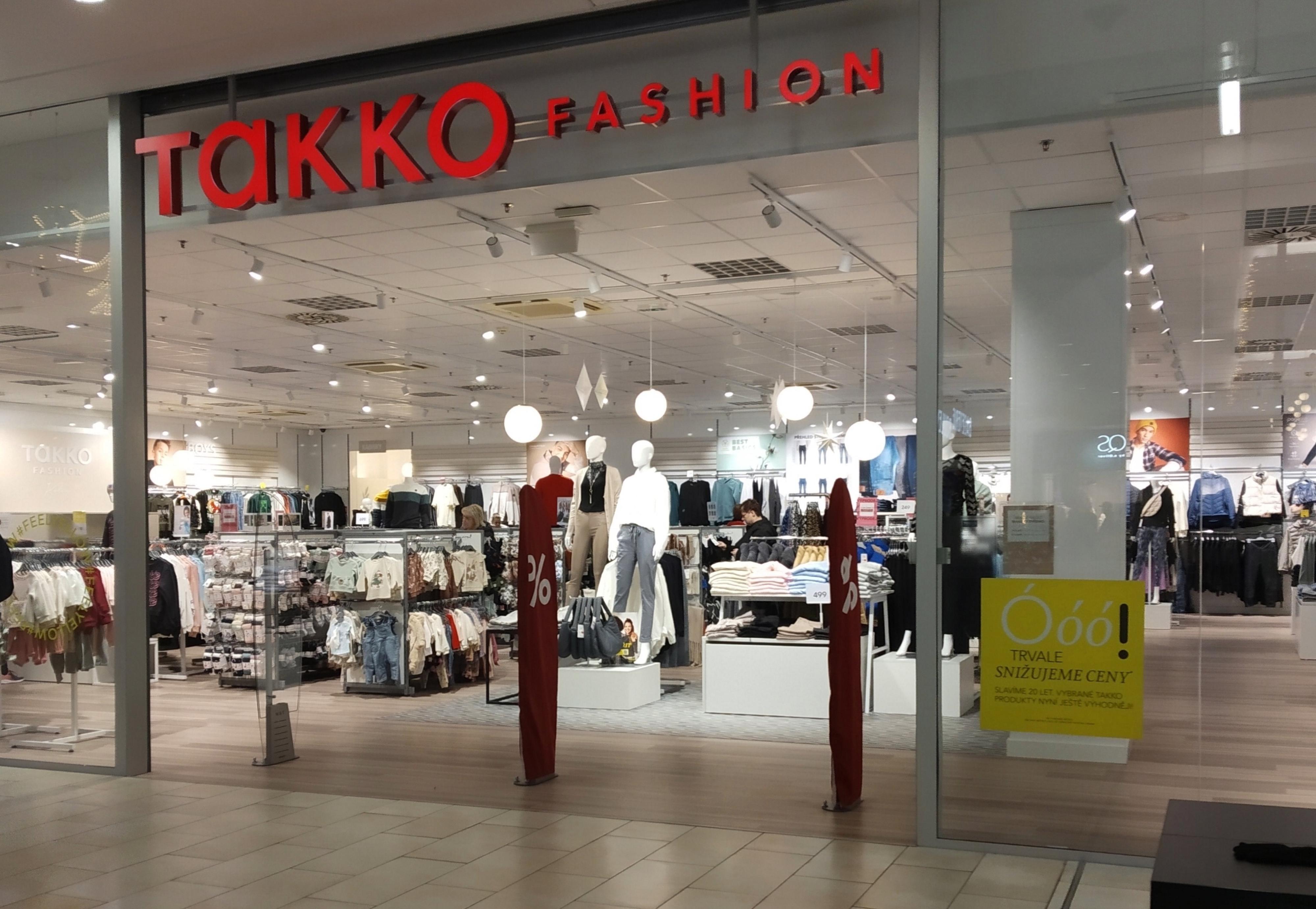 TAKKO FASHION foto 2