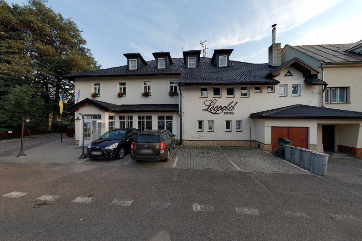 Hotel Leopold - nabíjecí stanice foto 1