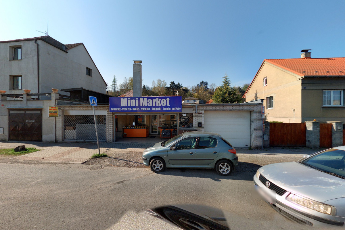 Mini market