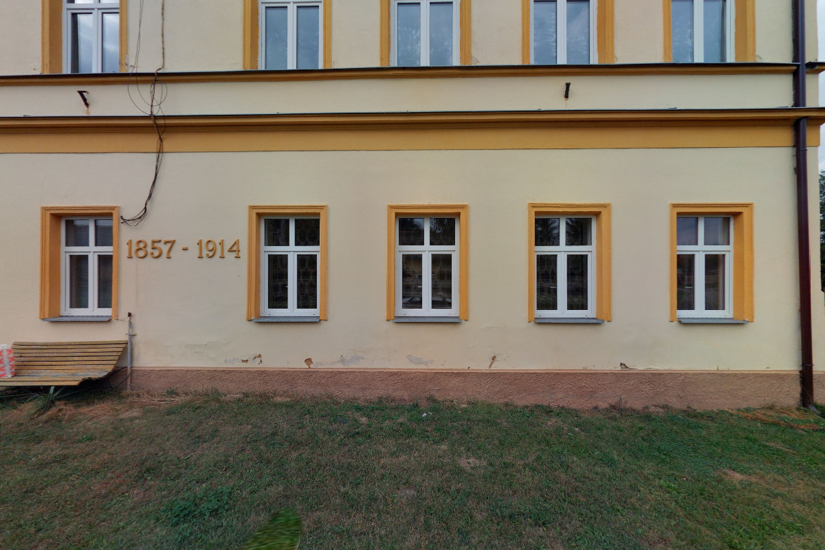 Líšina - obecní úřad foto 6