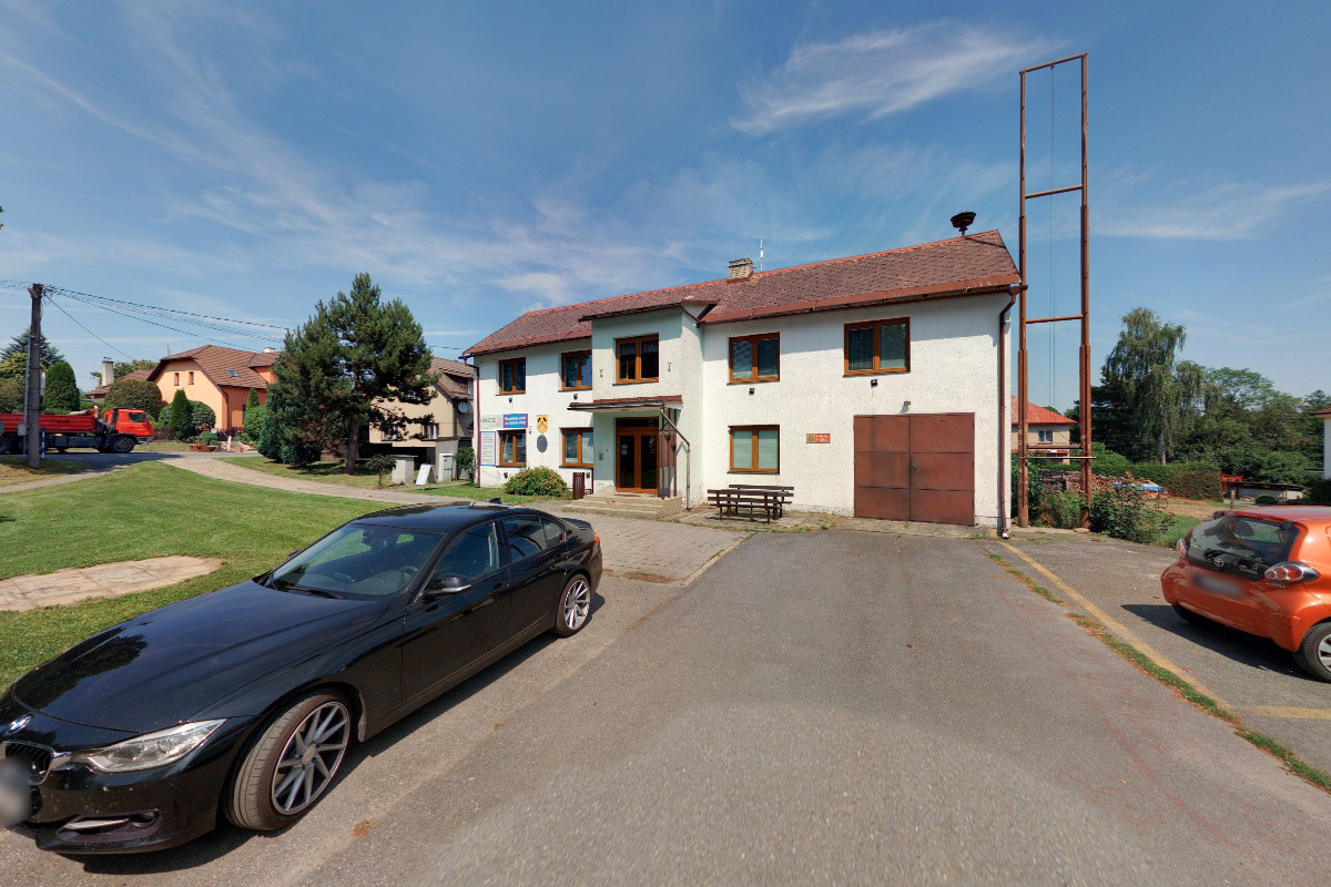 Obecní knihovna Hamry nad Sázavou foto 2