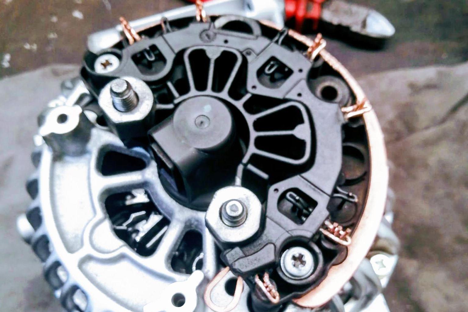 Opravy alternátorů a startérů - Pohlodka, Mádr