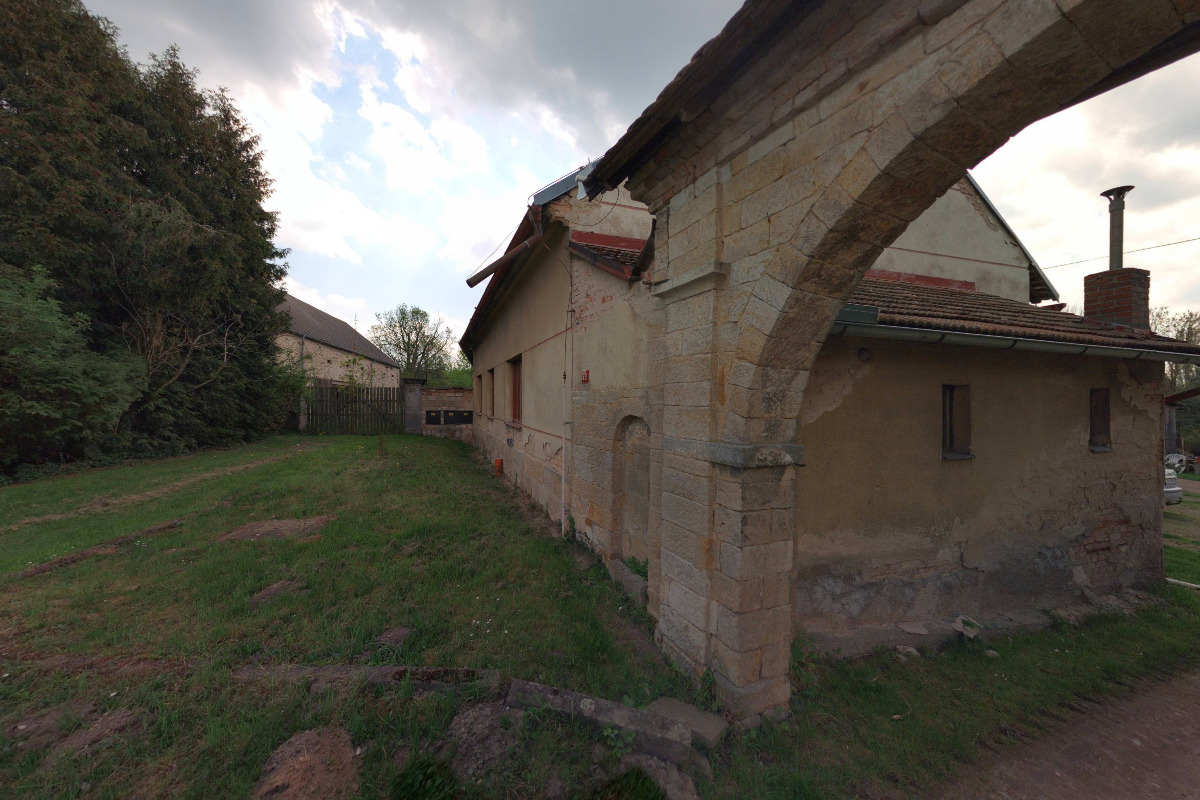 Kordulka - půjčovna a výrobna krojů